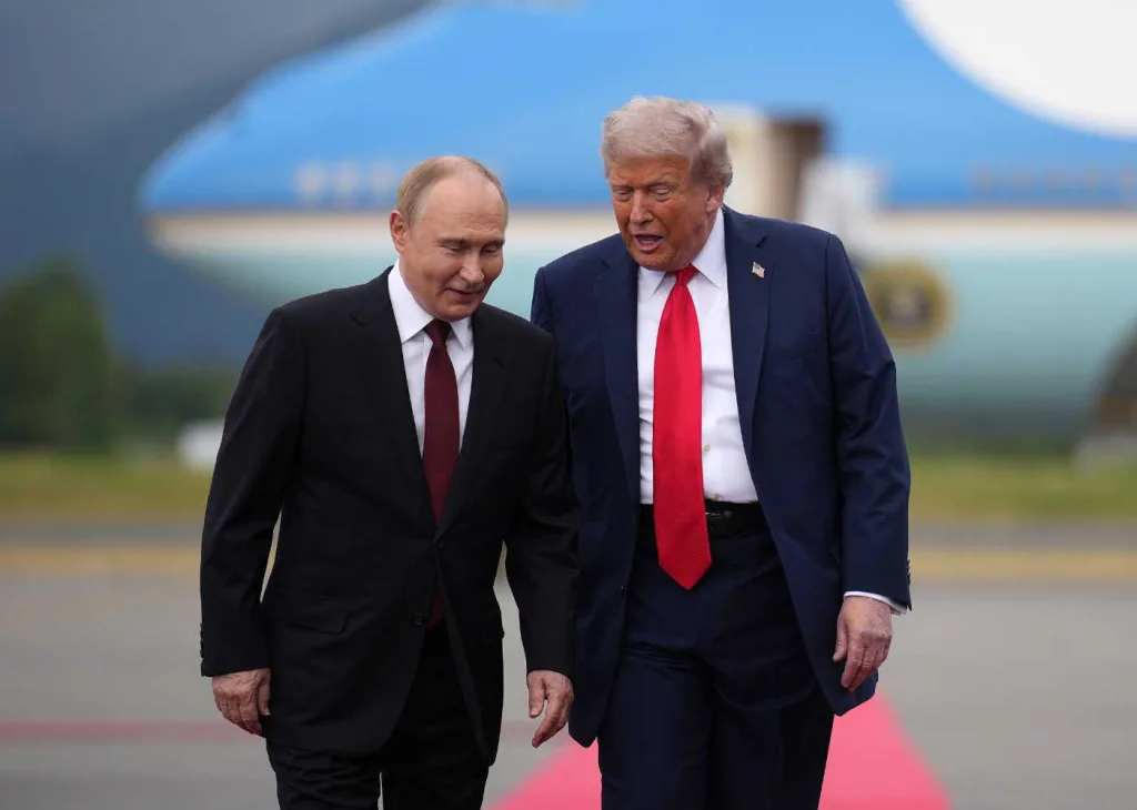 Trump Proposes Swift Reimposition of Russian Oil Sanctions 6 putin and trump