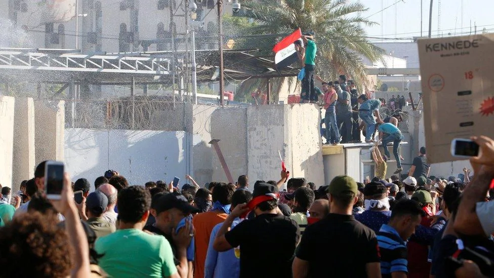 Iraq:Tensions Escalate in the Capital as Iraqi Security Forces Raid the Heavily Fortified Green Zone